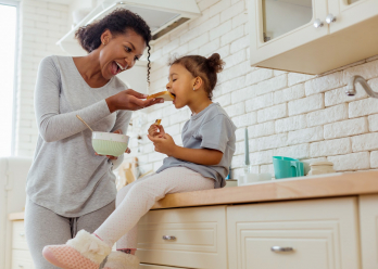 Dental minerals, fluoride and vitamin supplements for healthy teeth